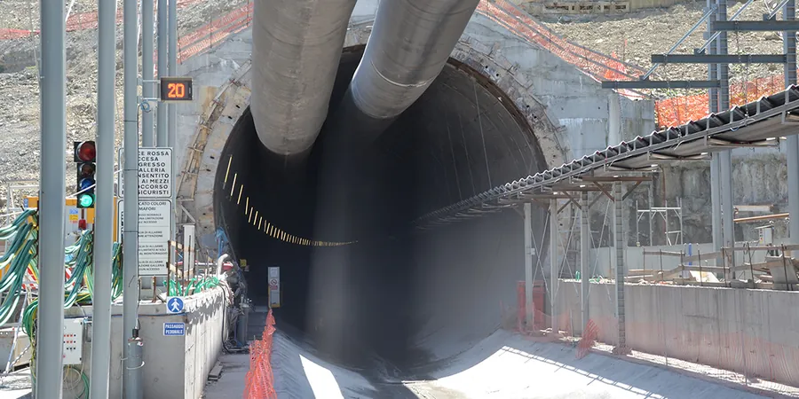 Geotechnische Analyse für Tunnel in weichem Boden in Potsdam
